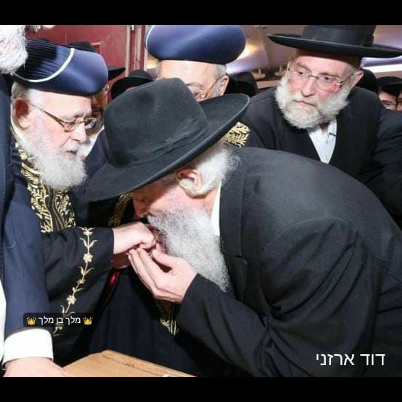 What is a Jew required to do immediately after the death of a loved one?! LAWS OF ONEN episode artwork