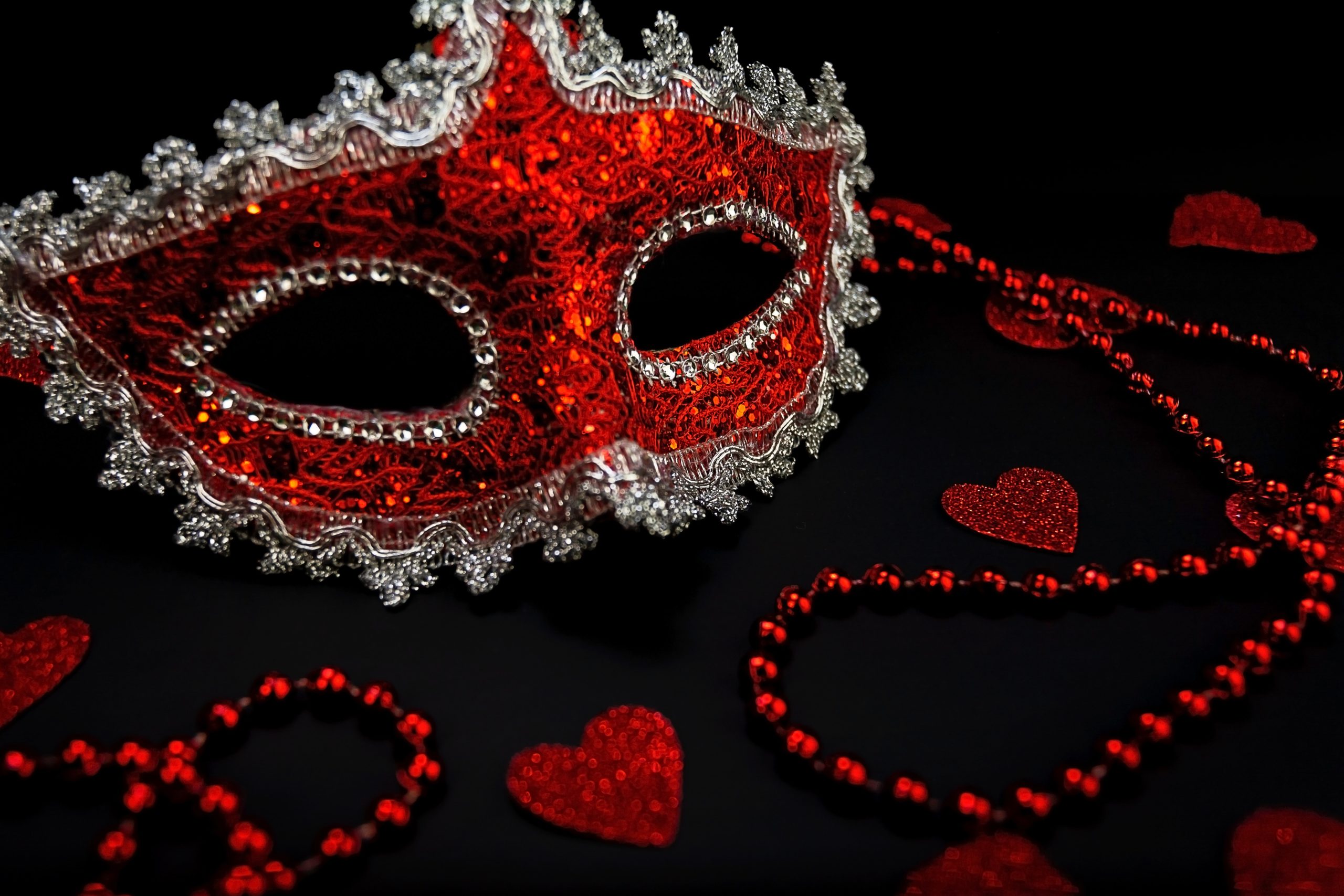 Purim5781- Seeing the world from the inside of the Crown