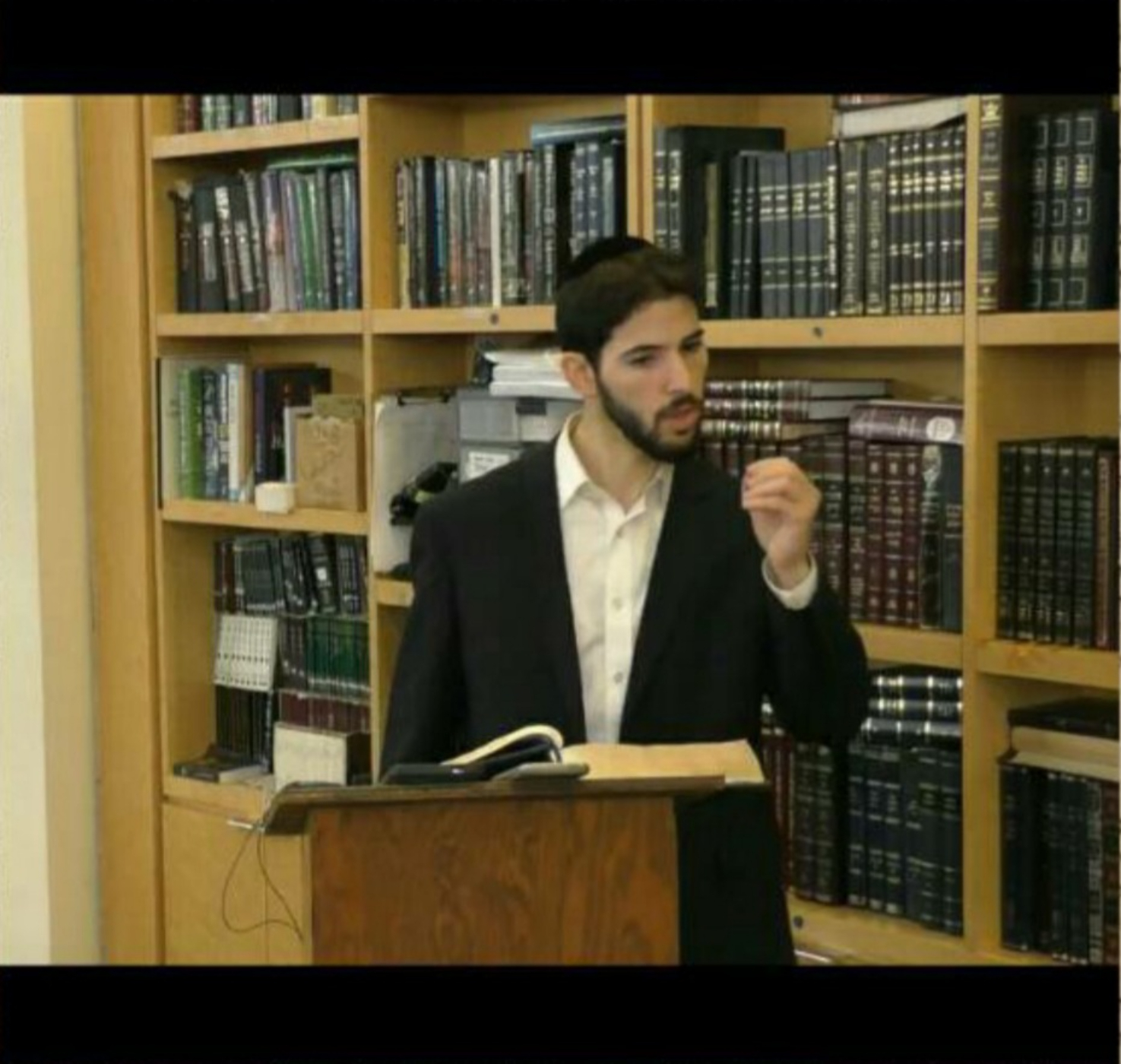 Parsha Panorama - Noach: G-d's War on "Science" 🚀 episode artwork