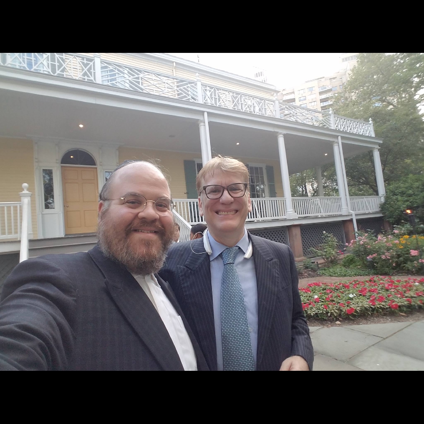 Talkline With Zev Brenner Podcast on The Talkline Network