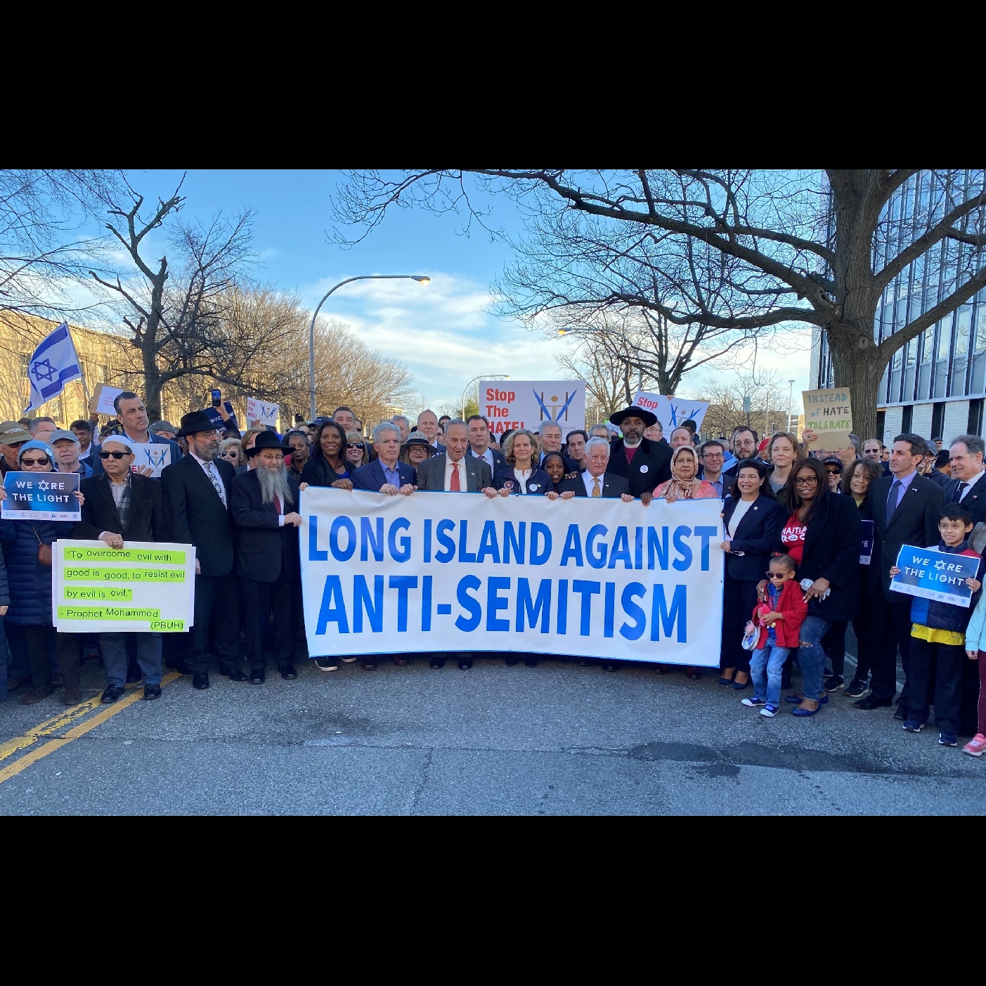 Talkline With Zev Brenner Podcast on The Talkline Network