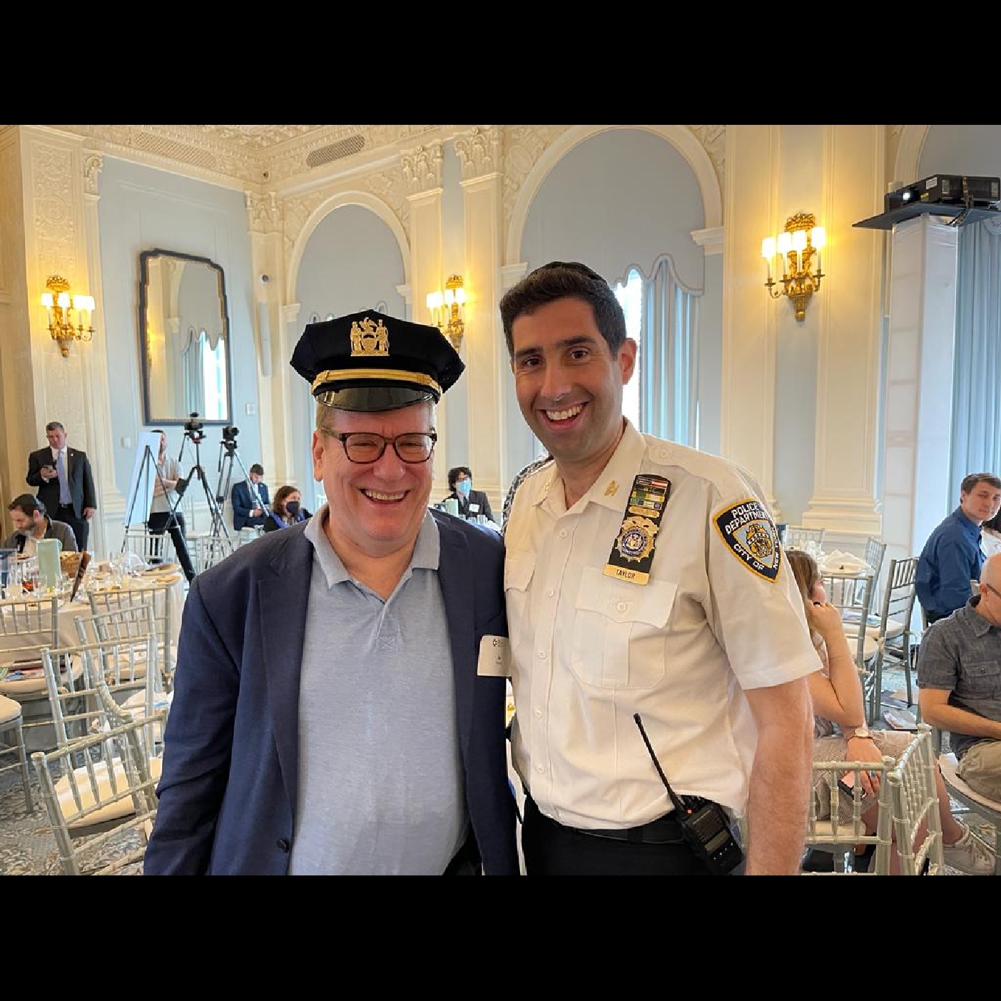 Talkline with Zev Brenner with NYPD Inspector Richard Taylor on the Arrest of a Duo looking to kill NY Jews