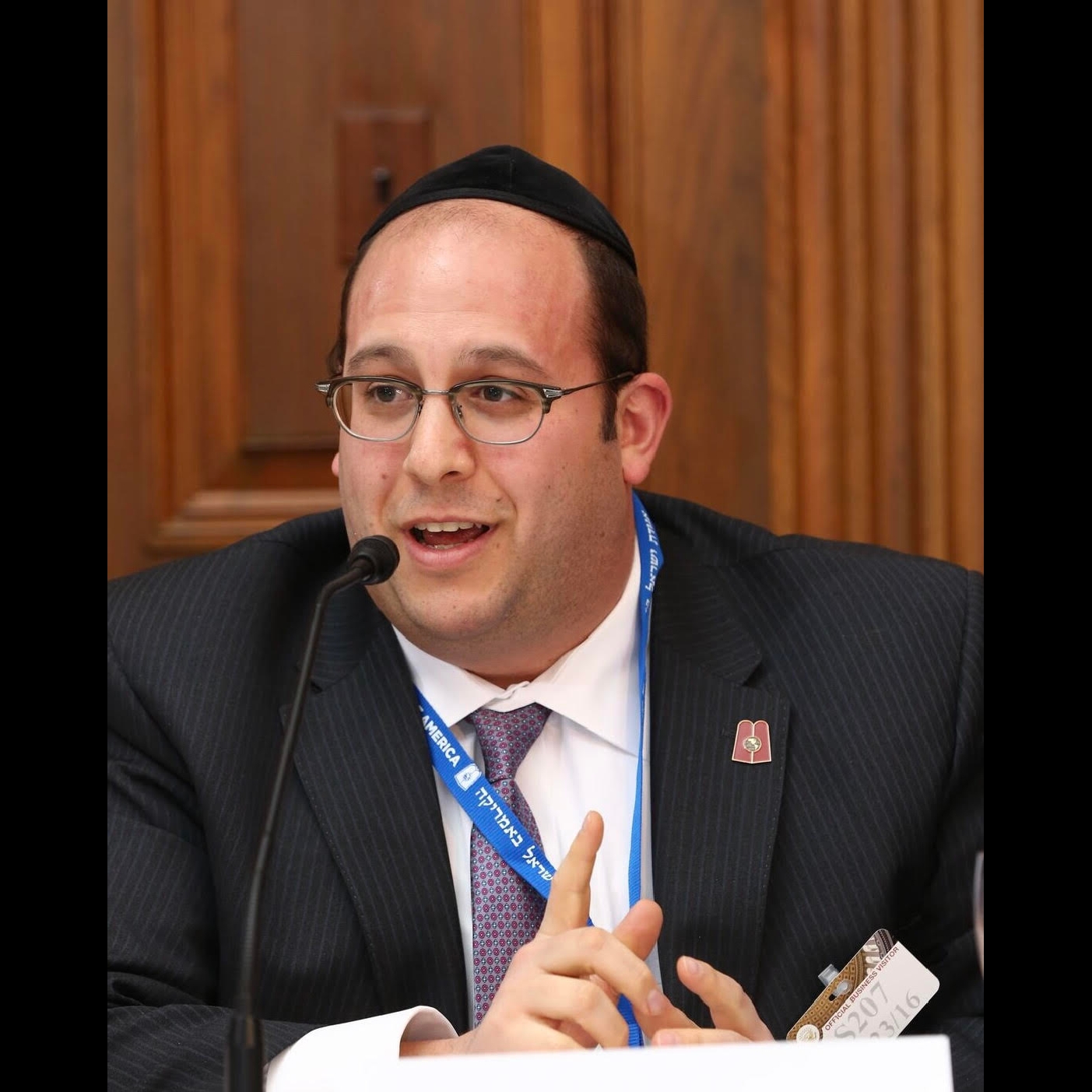 Talkline with Zev Brenner on challenging the Anti-Charedi Jewish bias of the New York Times with Rabbi Avi Schnall, director of Agudath Israel's NJ office.