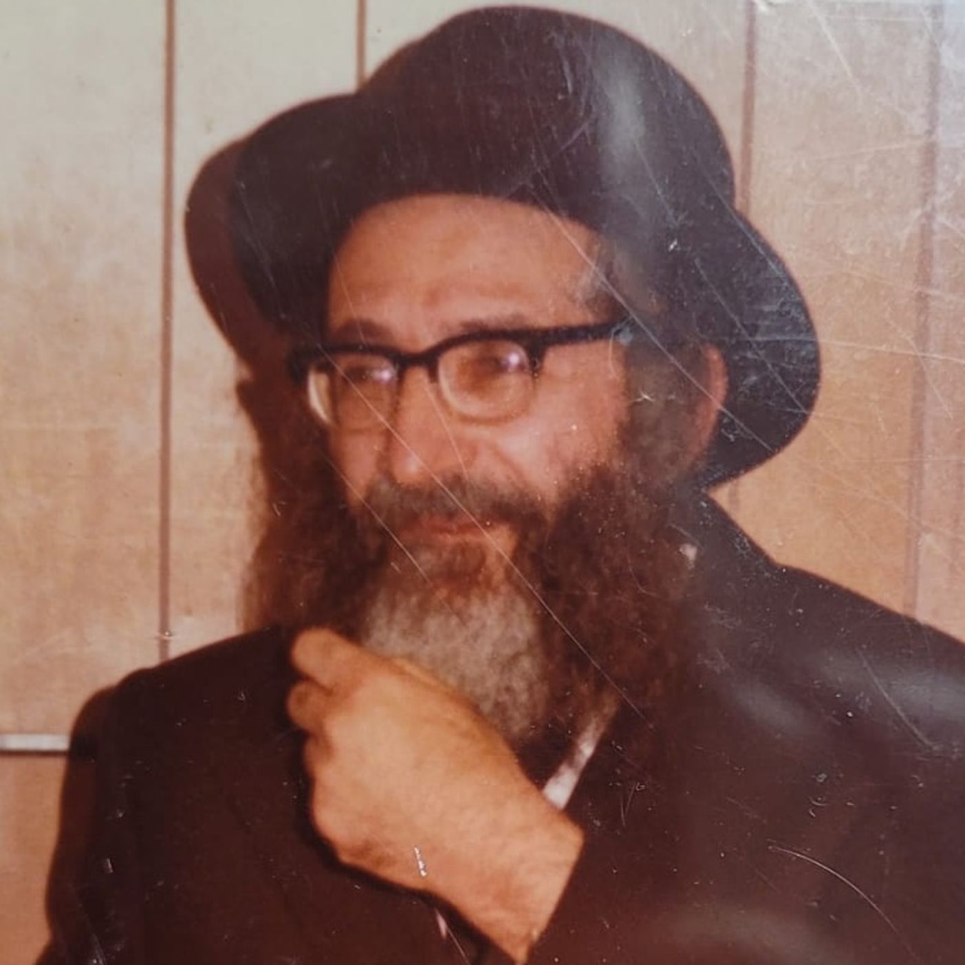 Conductor of the Emunah Symphony-Harav Hagaon Rav Moshe Wolfson Ztvk"l-A Year After His Petirah